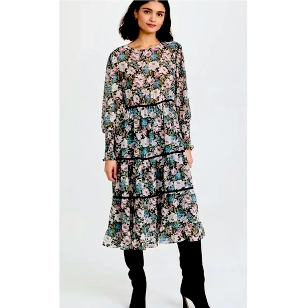 En Saison Long Sleeve Floral Midi Dress